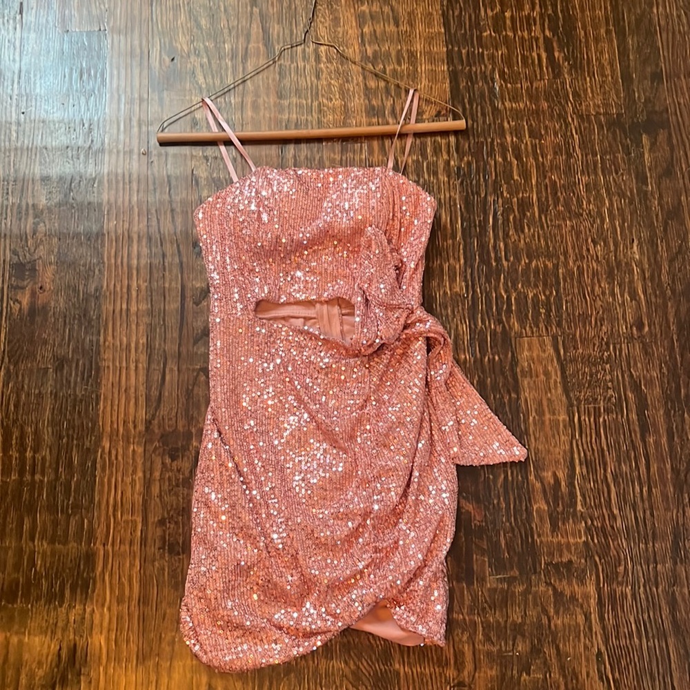 City studio dress! Worn once!!